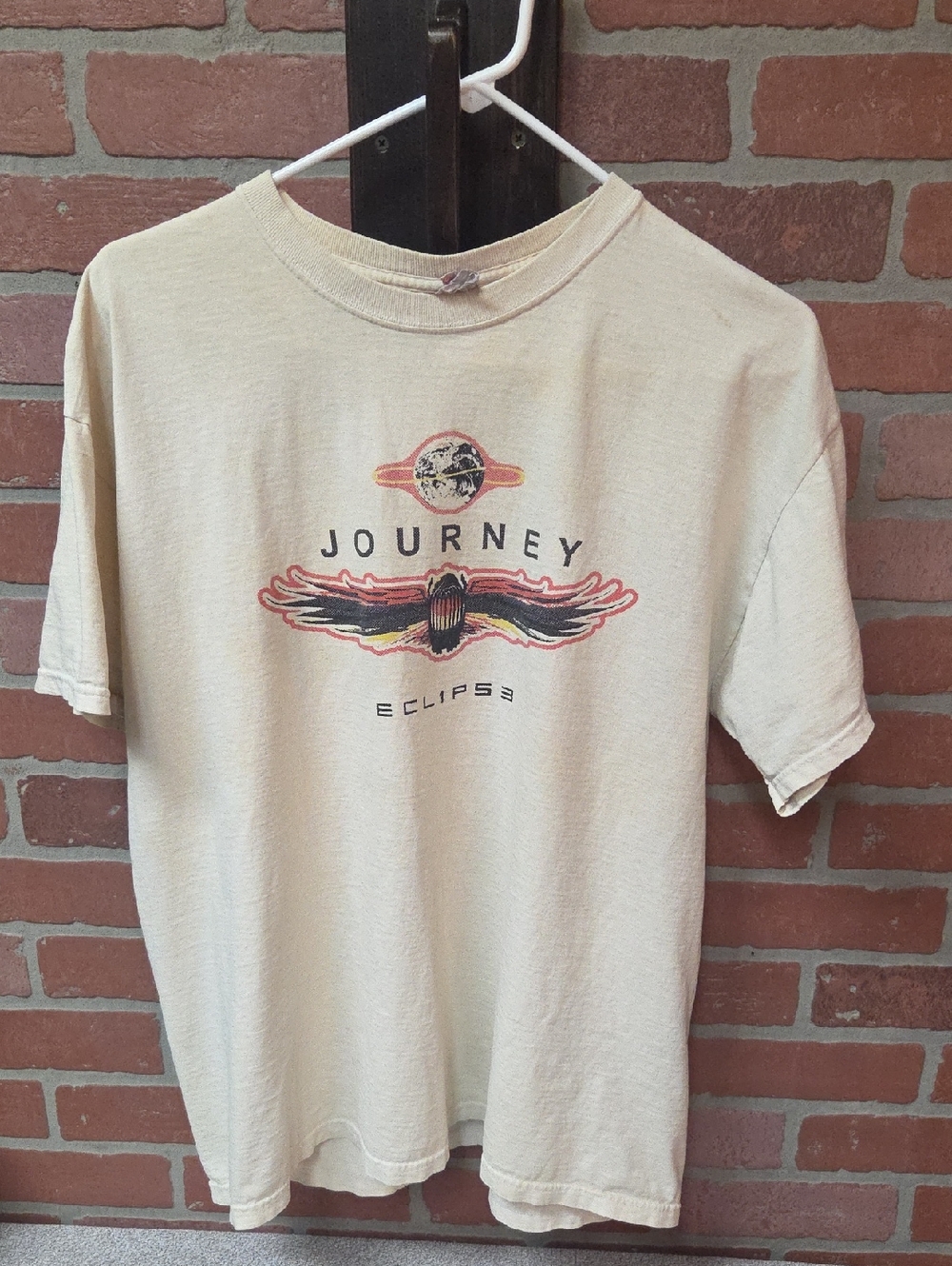 2011 Journey/Foreigner Cream 'Eclipse' Graphic T-Shirt Xl